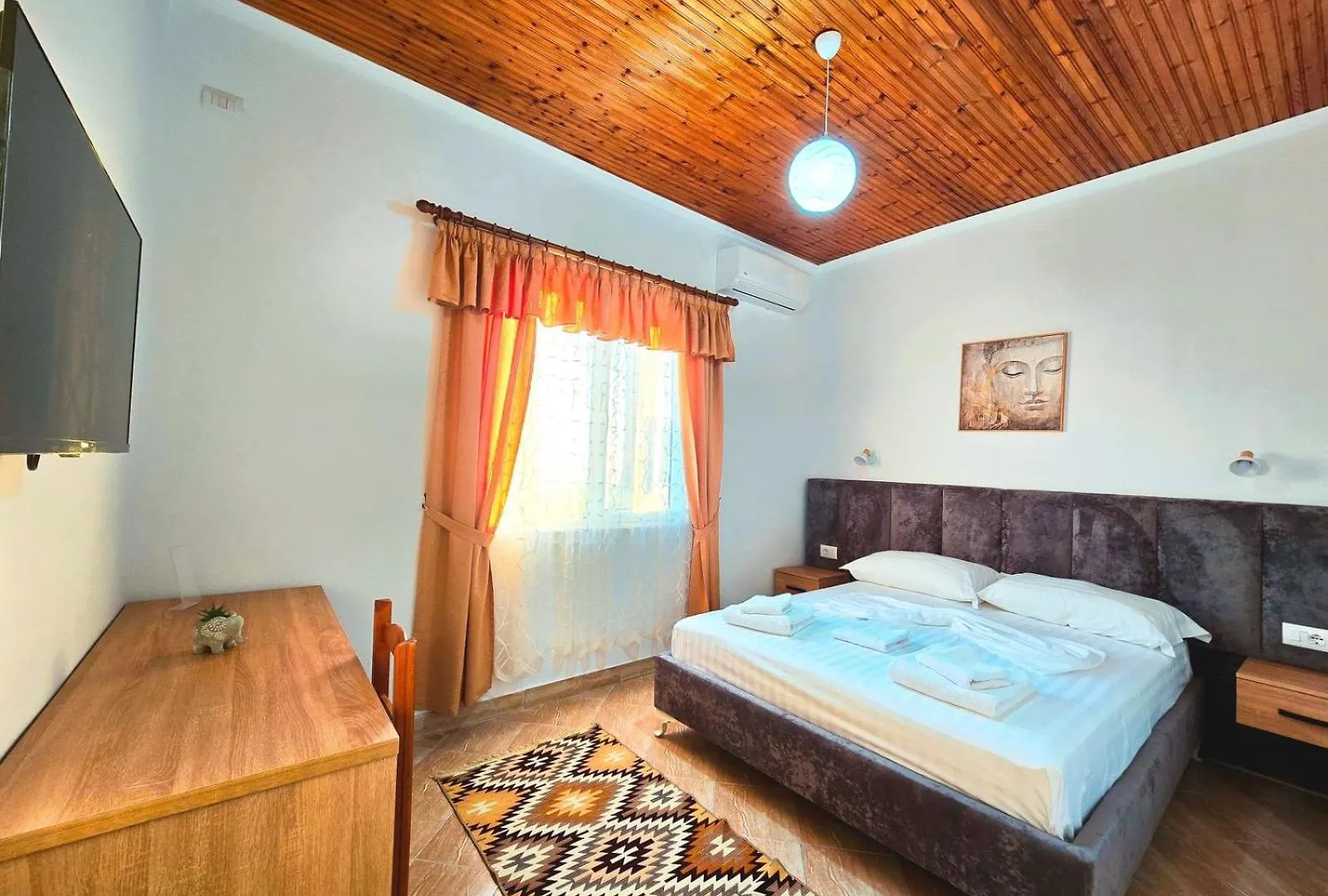 Enma Rooms Krujë 0*,