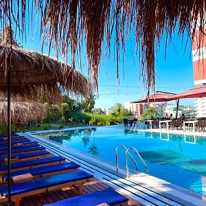 Hotel Olivia's Hill, Kryemëdhej