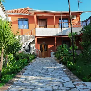 Hébergement de vacances Kaloshi, Krujë